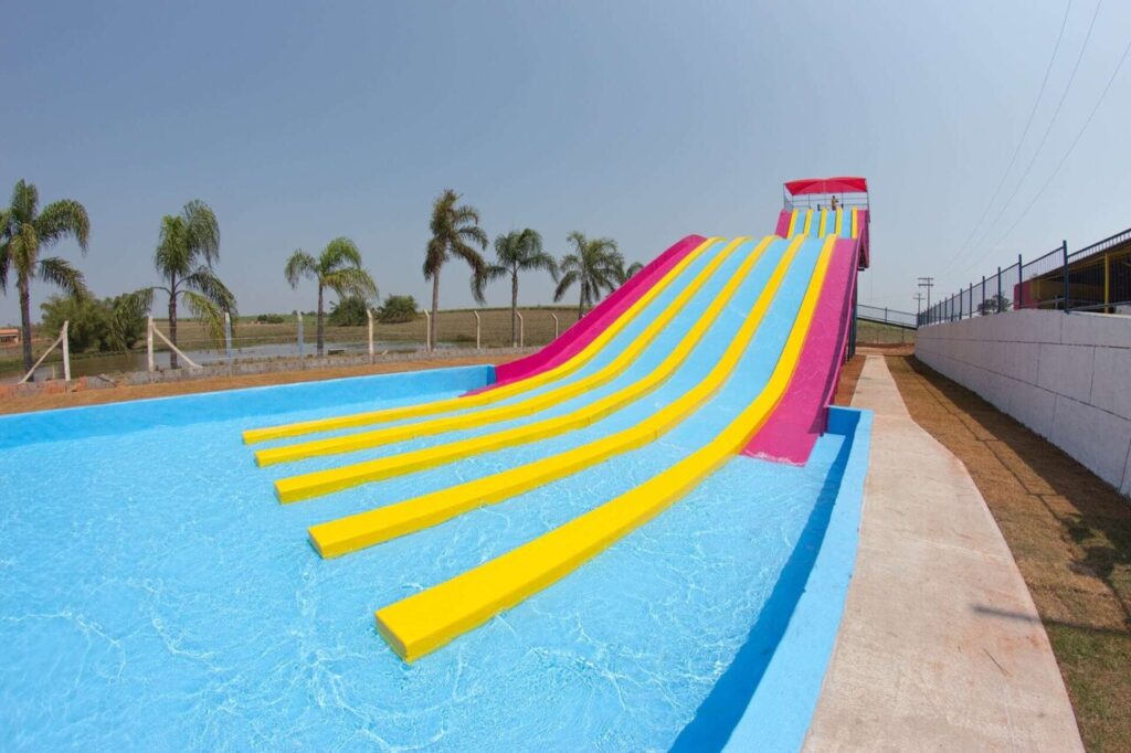 decolando park aquatico Easy Resize.com