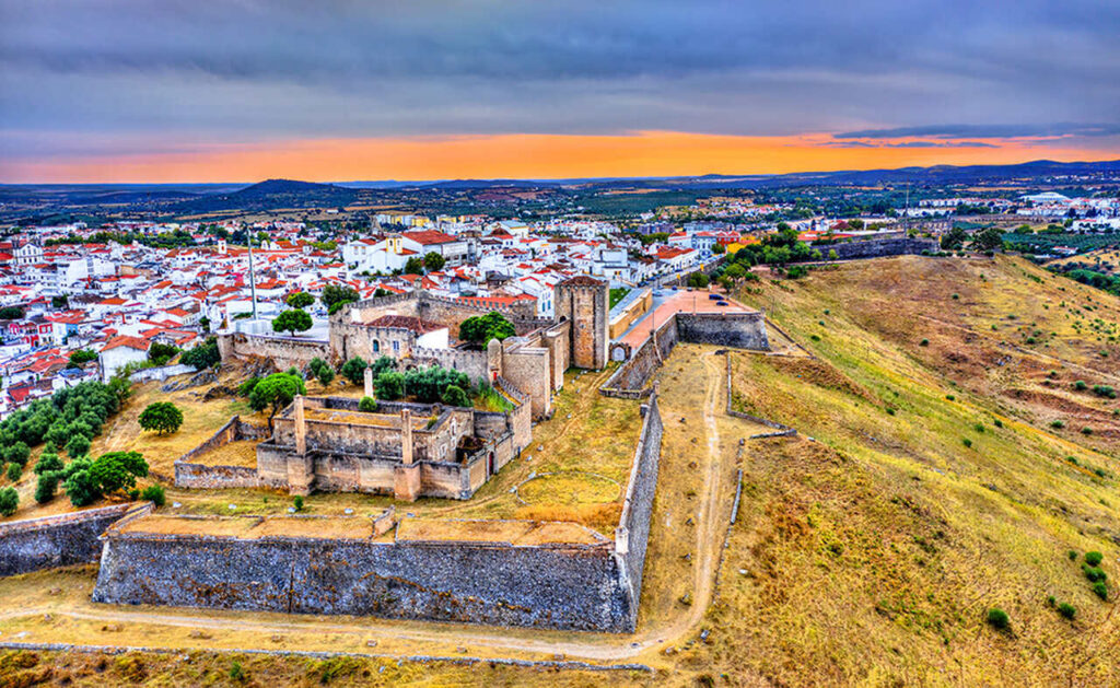 Castelo de Elvas credito Turismo do Alentejo Easy Resize.com