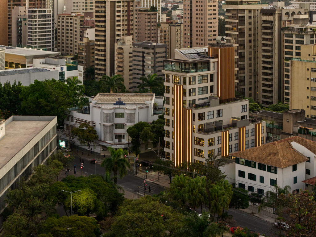 Fachada TRIBE Belo Horizonte Savassi Easy Resize.com