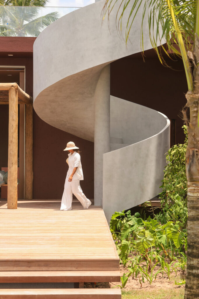 Hotel une arte e design Easy Resize.com