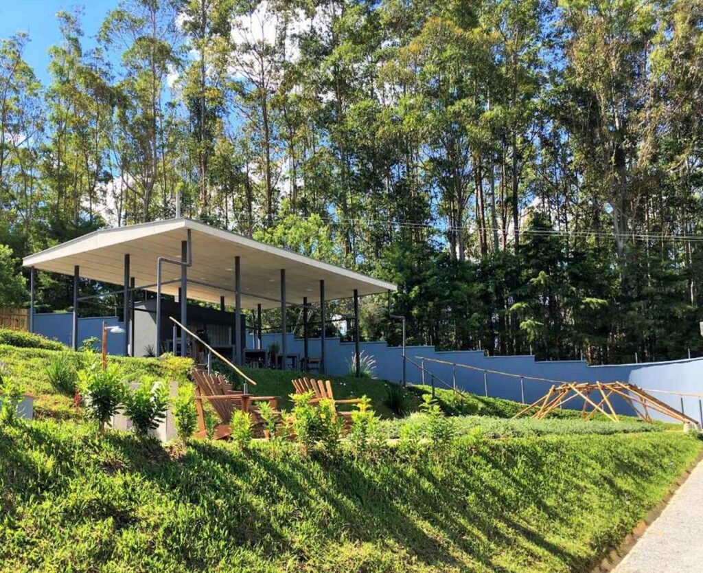 Latitude Lodge SP Easy Resize.com