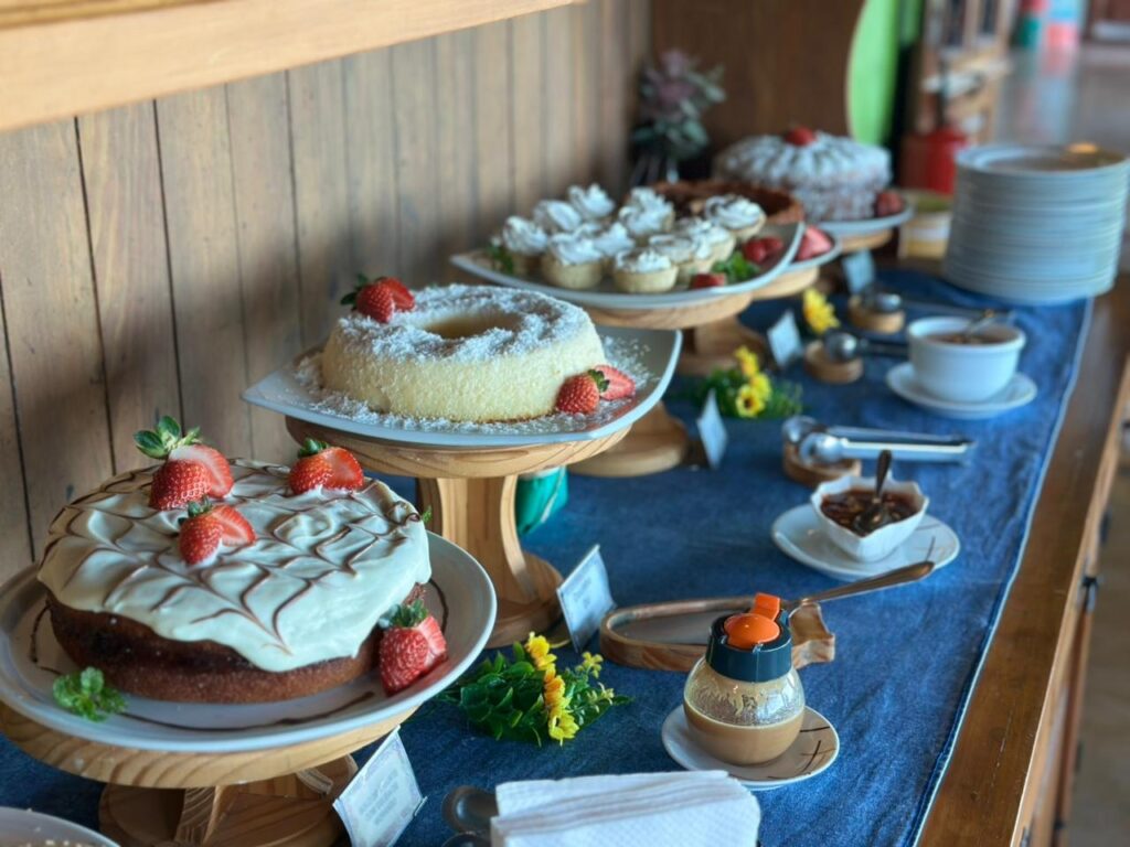 Romance e natureza marcam o feriado de 20 de Novembro na Pousada Villa dos Leais 2 cafe 1 Easy Resize.com