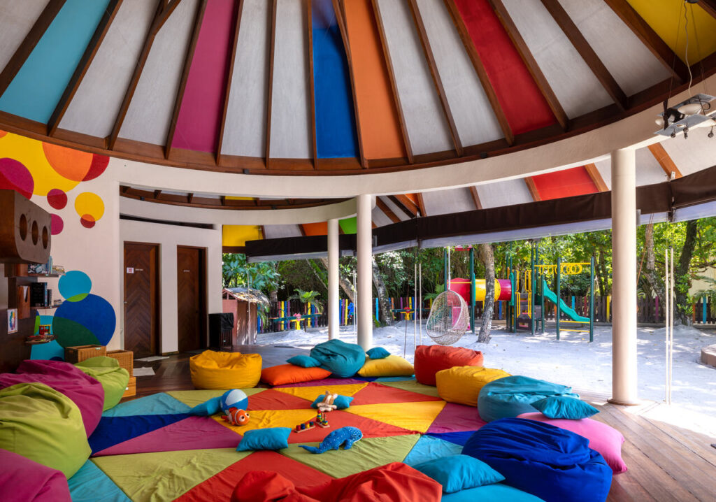 Páscoa nas Maldivas: celebrações à beira-mar nos resorts Adaaran 10 19 Kids Club Easy Resize.com