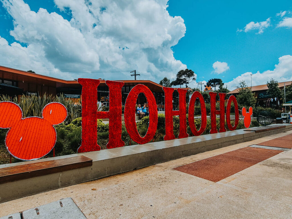 Maior Mickey iluminado da América Latina estreia no Natal dos Sonhos do Parque Capivari 4 20251104 132003 Easy Resize.com