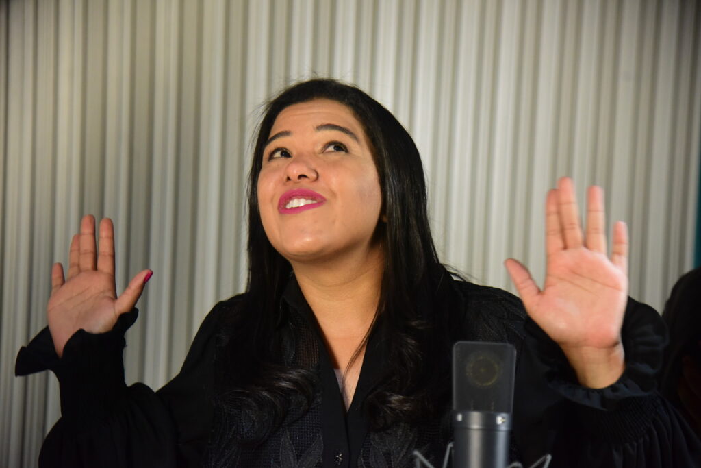 Na Onda Festival celebra a força da música sertaneja com tributo a João Paulo e show de Jéssica Reis 3 ALE 4717 Easy Resize.com