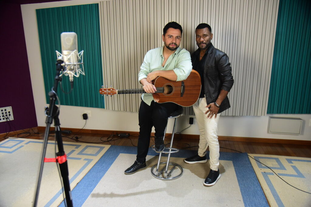 Na Onda Festival celebra a força da música sertaneja com tributo a João Paulo e show de Jéssica Reis 2 ALE 4796 Easy Resize.com