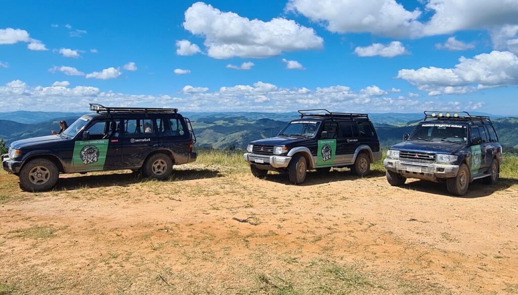 Serra Negra é destino de destaque para as férias no interior paulista 4 PASSEIO DE JIPE SERRA 4X4 1 Easy Resize.com