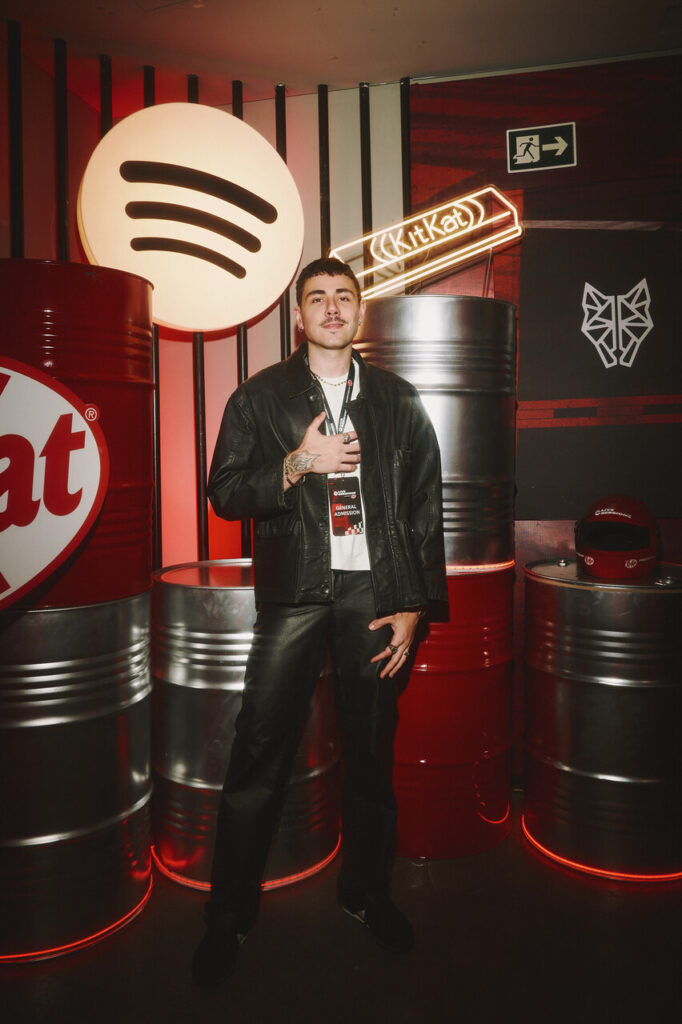 RENAN CAVOLIK Easy Resize.com