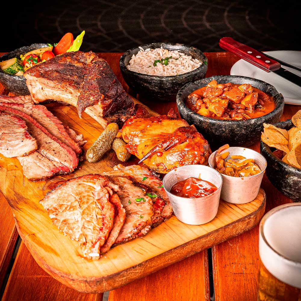 Descubra bares e restaurantes para curtir a noite em Serra Negra (SP) 4 Americana