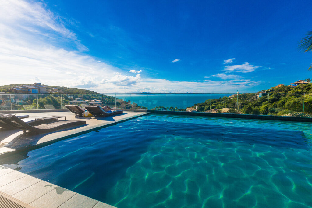 Fim de ano em Búzios: festas badaladas, celebrações intimistas, esportes e onde se hospedar 4 La Pedrera Areas comuns 2 Easy Resize.com