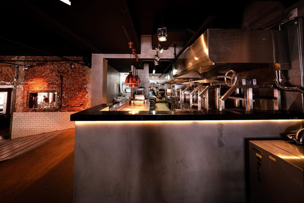 Descubra bares e restaurantes para curtir a noite em Serra Negra (SP) 3 Serra Negra Cafe Boteco Divulgacao Visite Serra Negra