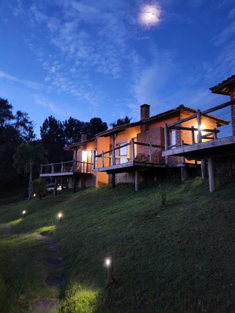 6 maneiras de viver um Réveillon inesquecível na Pousada Villa dos Leais 4 WhatsApp Image 2024 05 08 at 17.08.36 1 1 Easy Resize.com