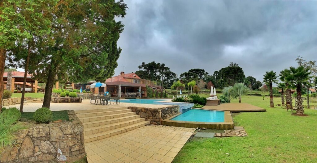 Litoral ou interior? Quatro dicas de passeios próximos a Curitiba para aproveitar o verão 2 IMG 0250 Easy Resize.com