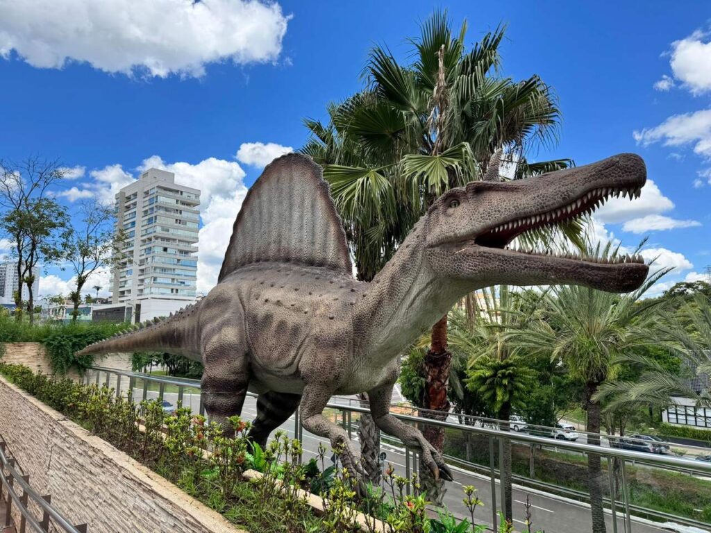 Com réplicas hiper-realistas de dinossauros, Expo Dinos chega ao Jundiaí Shopping para agitar as férias de janeiro 2 WhatsApp Image 2026 01 08 at 11.05.23 1 Easy Resize.com